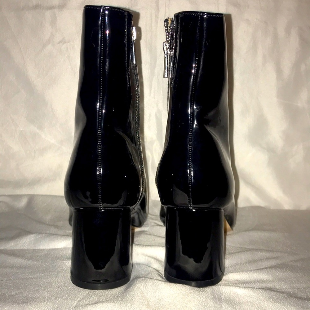Women’s Faux patent leather ankle boot - Picture 5 of 5